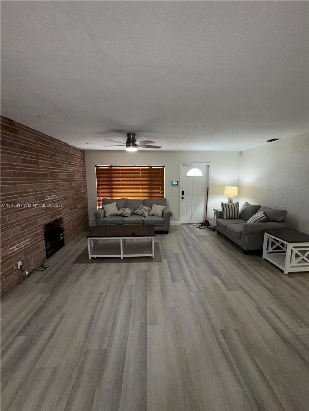 Photo of 649 W Evanston Cir, Fort Lauderdale, FL 33312 (MLS # A11780817)