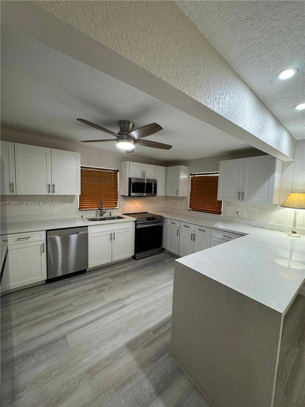 Photo of 649 W Evanston Cir, Fort Lauderdale, FL 33312 (MLS # A11780817)