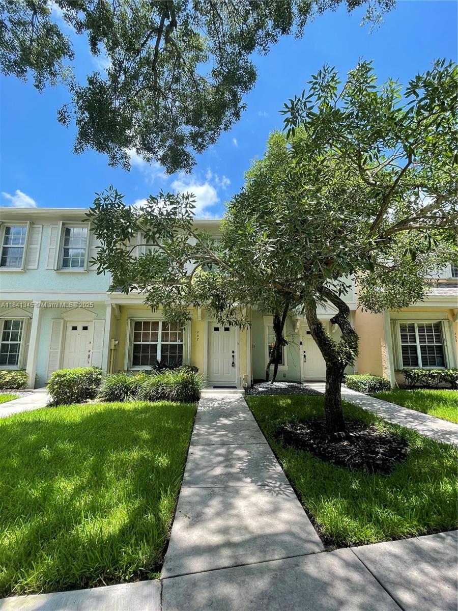 Great opportunity to make The Coconuts at Bonaventure your home. Beautiful and updated 2 bedroom - 1.5 bath home nestled in a beautiful neighborhood surrounded by mature trees, and nearby parks. Enjoy the Weston lifestyle including the best schools in the area. Enjoy some quite time from your porch overlooking the canal. Recently remodeled kitchen with SS appliances. Tenants get full access to the Bonaventure Town Center, (membership required) which offers pools, tennis courts, gym, barbecue ares, bowling, mini golf, as well as other seasonal activities. Showings By Appointment only with 12-hour notice required (Tenant works from home). Request appointment via Showing Time.