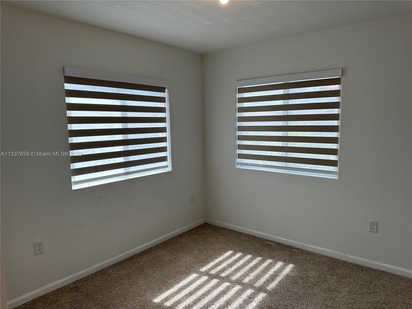 TOWNS AT SEASCAPE - Residential Lease