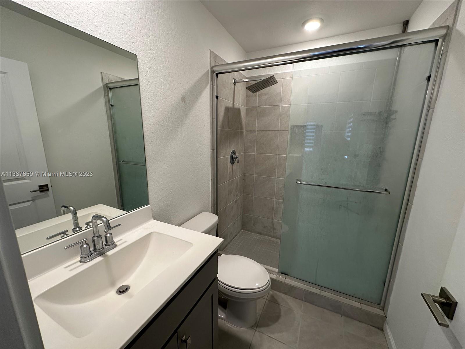 TOWNS AT SEASCAPE - Residential Lease