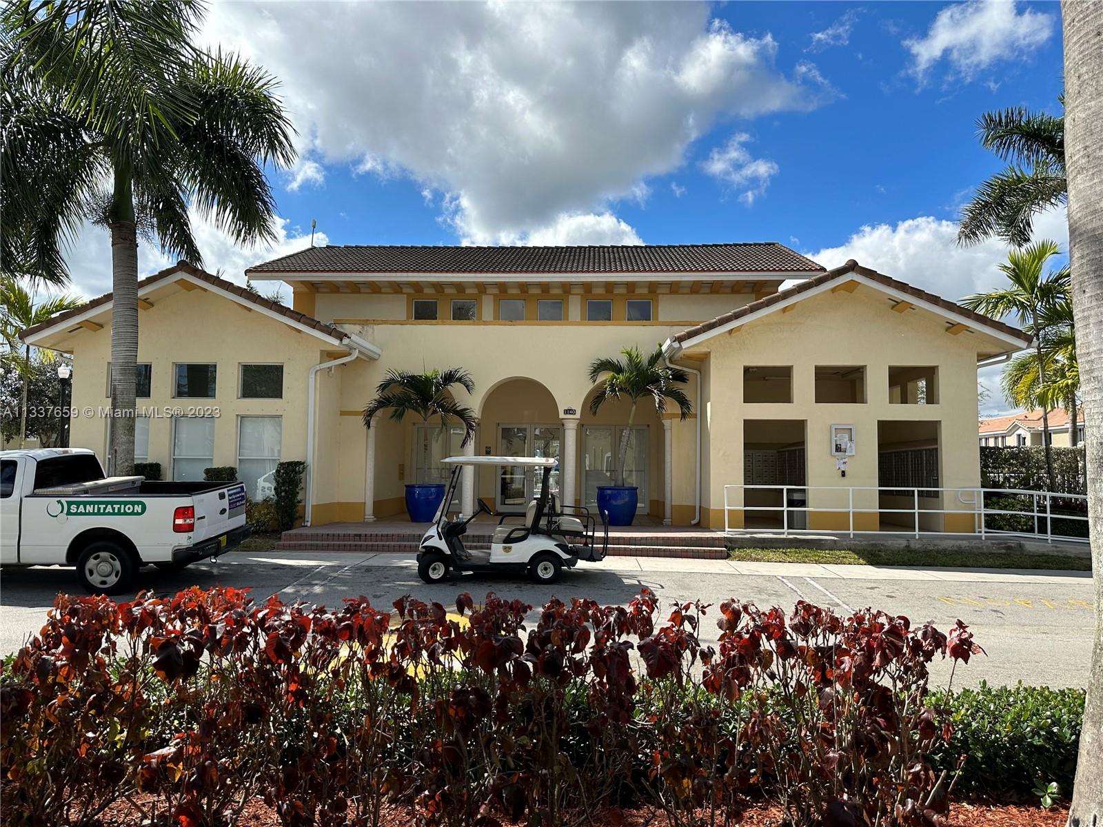 TOWNS AT SEASCAPE - Residential Lease