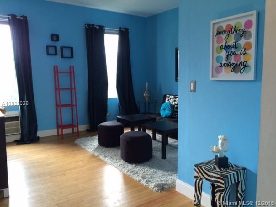 This 2nd floor studio has lots of natural light, high ceilings, hardwood floor, & well organized ample closet. The kitchen has wood cabinets and microwave. There is an art deco bathroom. A wall was created to give the bed area privacy. A quick walk to the beach, Ocean Drive, shops, cafes and clubs. One block from Flamingo Park. A short walk to the world famous Lincoln Rd.