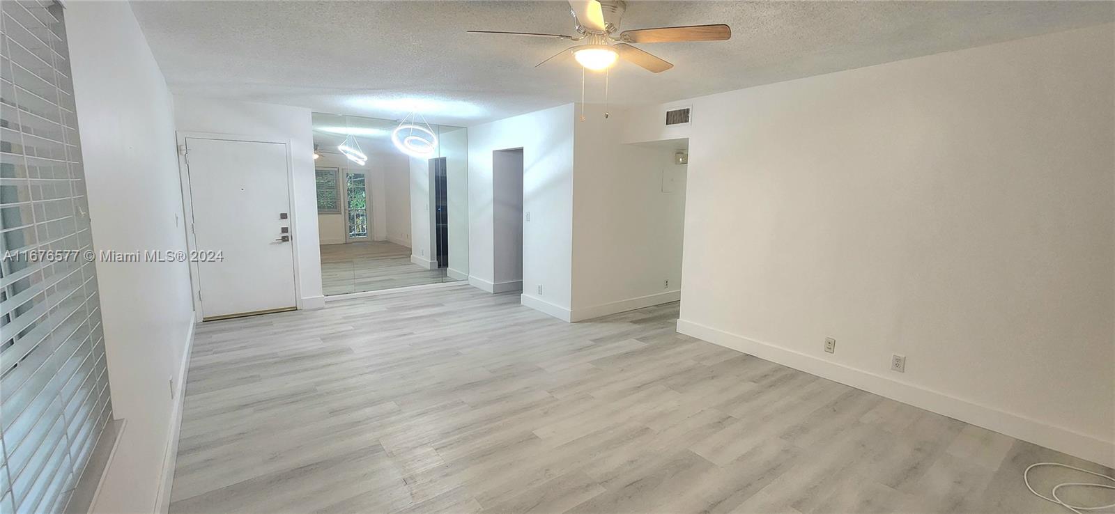 351 NE 19th Pl 210K