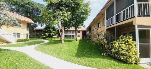 A home in Wilton Manors