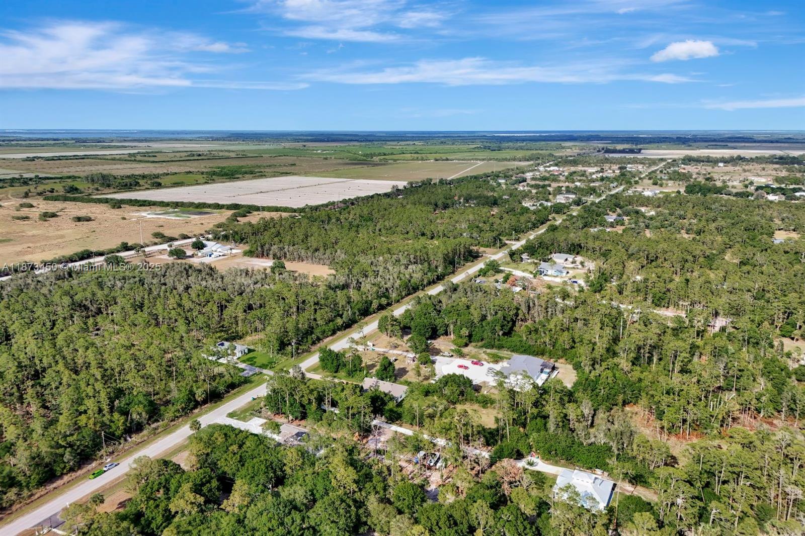 GOLDEN GATE ESTATES - Residential