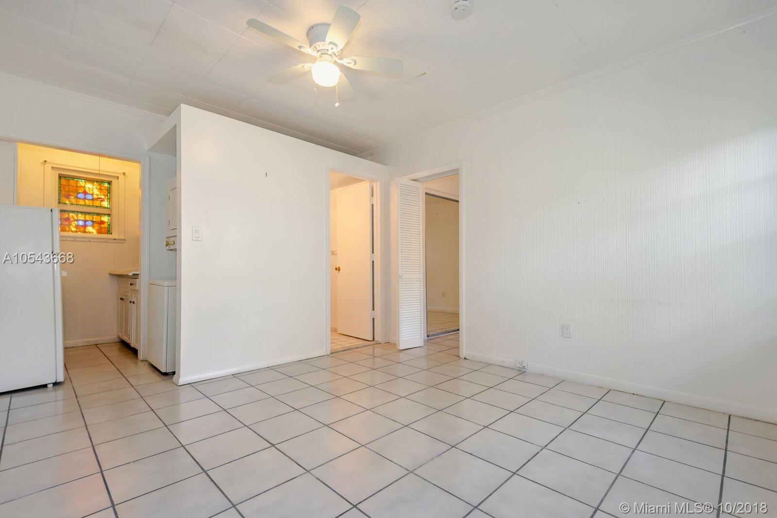 COLEE HAMMOCK - Residential Lease