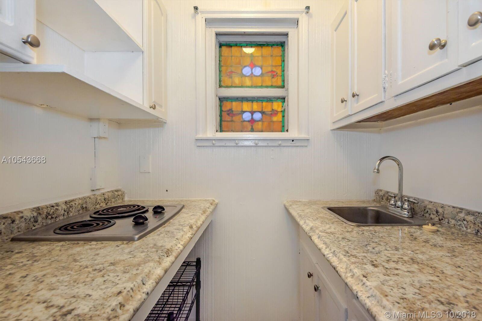 COLEE HAMMOCK - Residential Lease