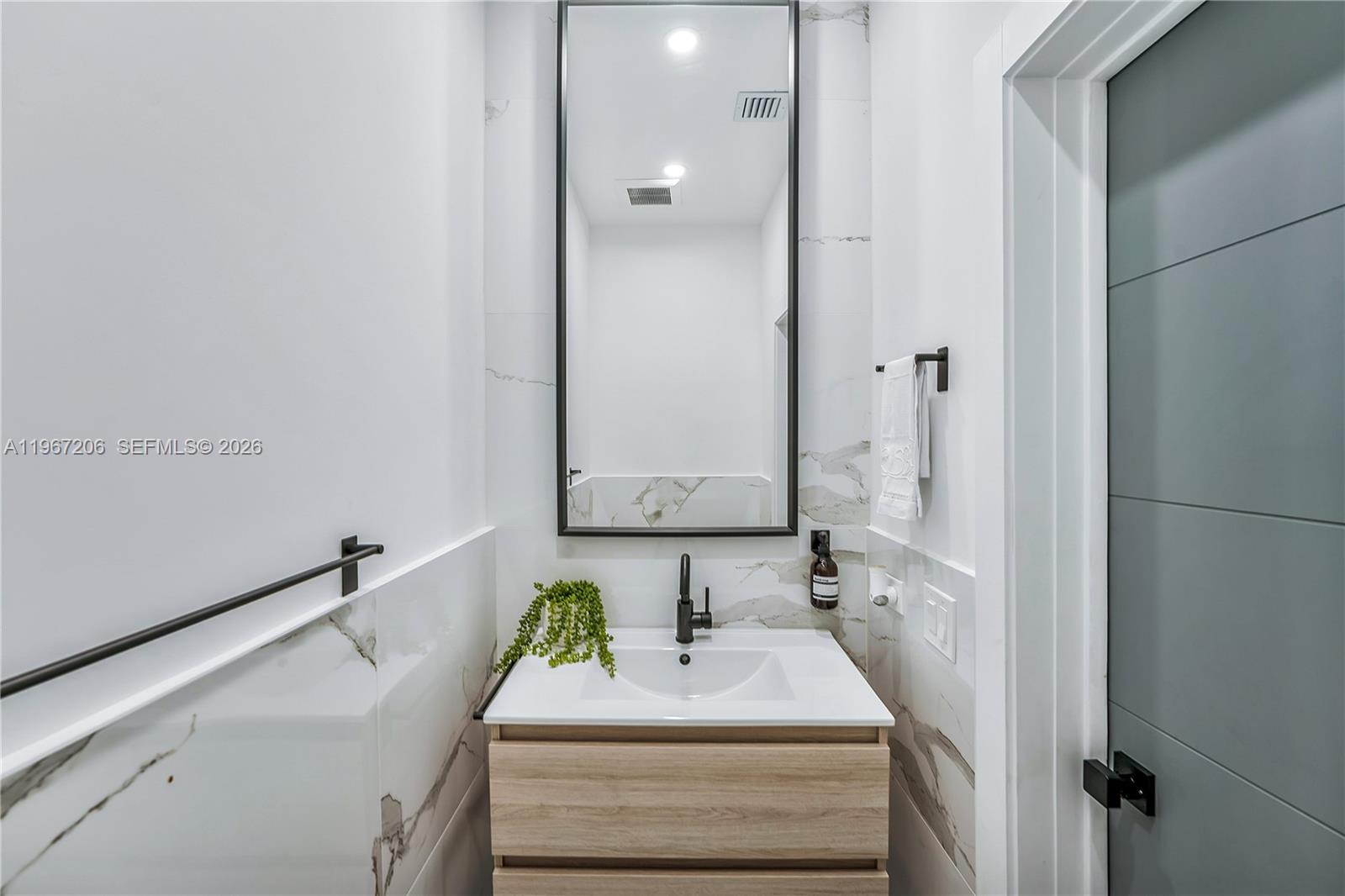 GRAPELAND - Residential