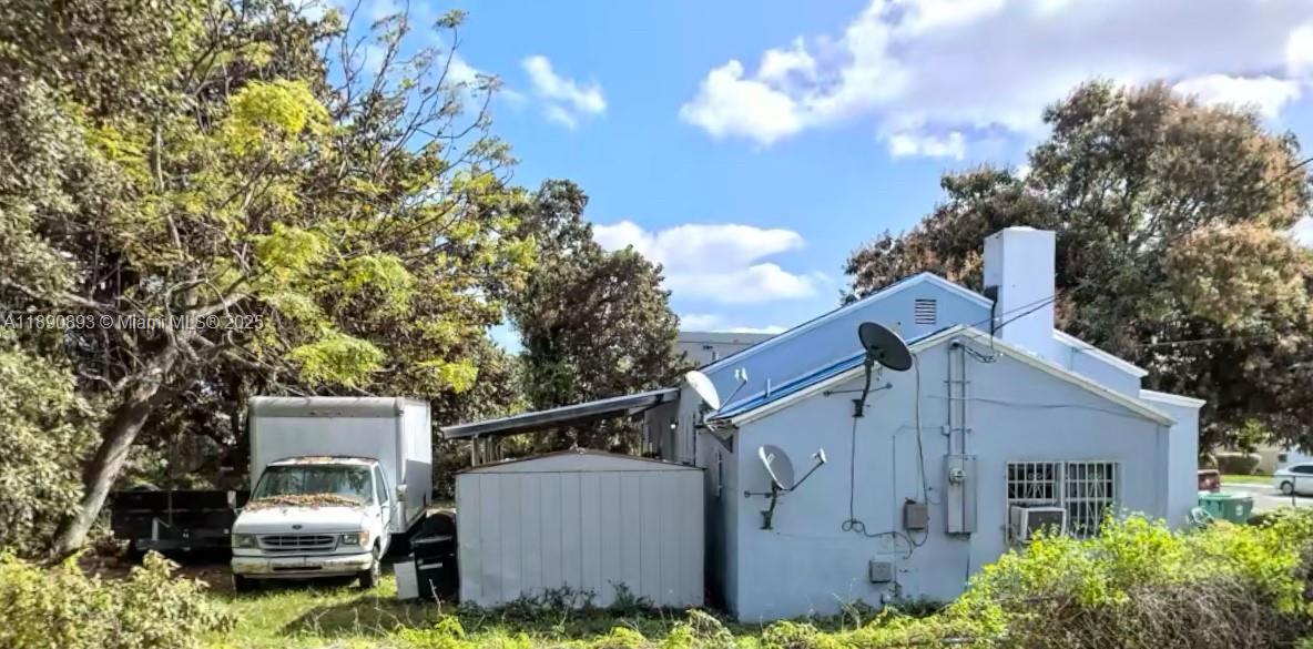 ORCHARD VILLA - Residential