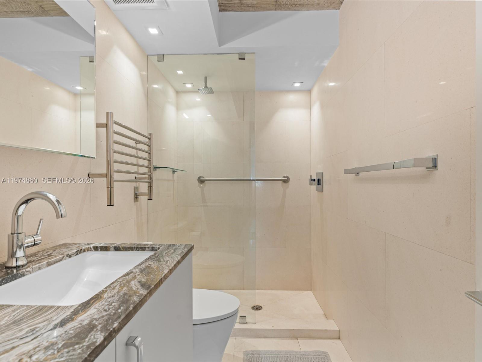 ISLAND TERRACE CONDO - Residential