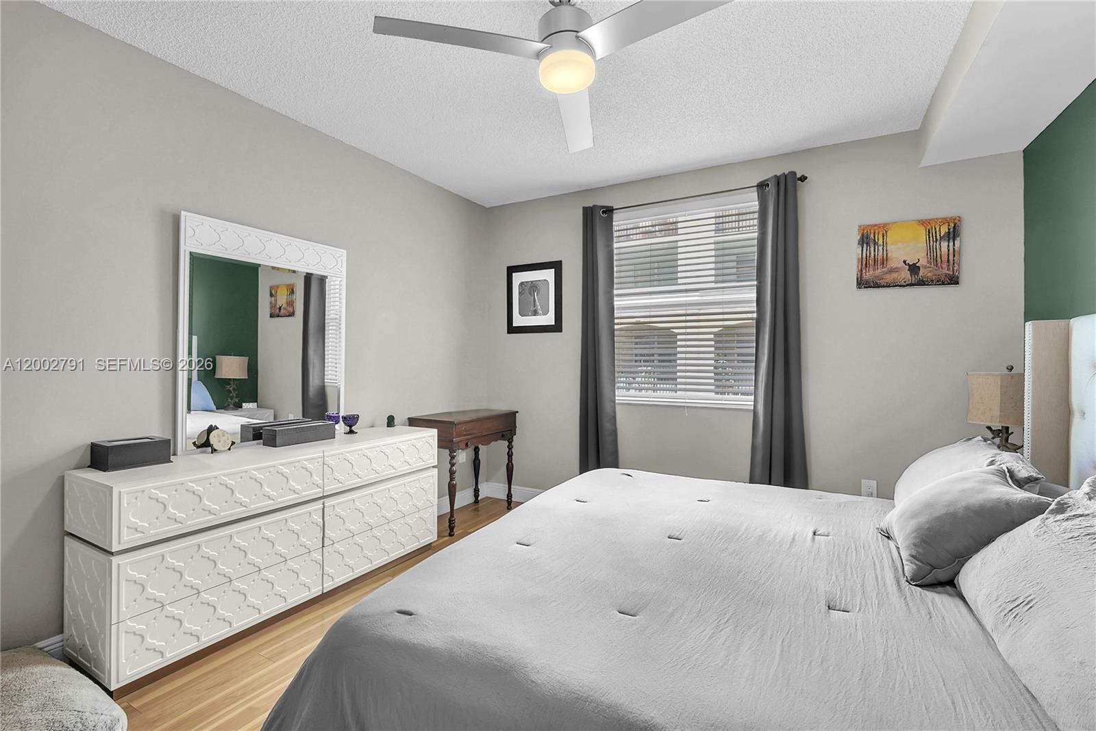 PORTO BELLAGIO CONDO - Residential