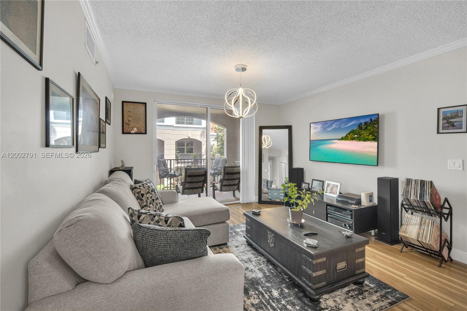 PORTO BELLAGIO CONDO - Residential