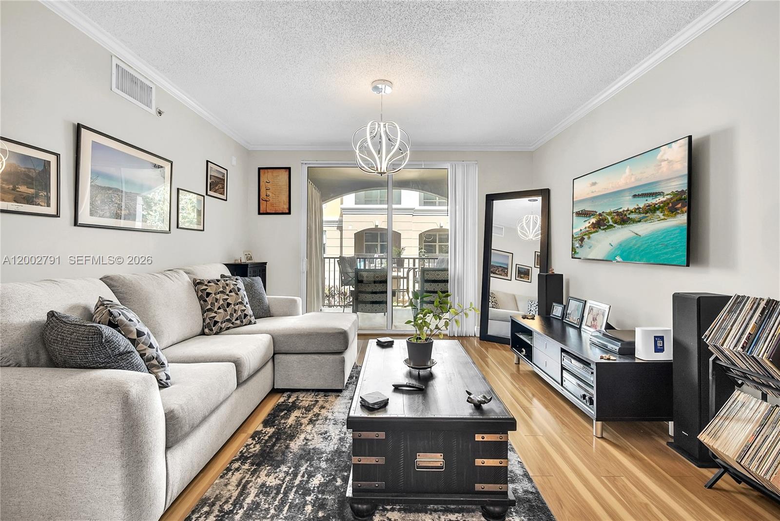 PORTO BELLAGIO CONDO - Residential