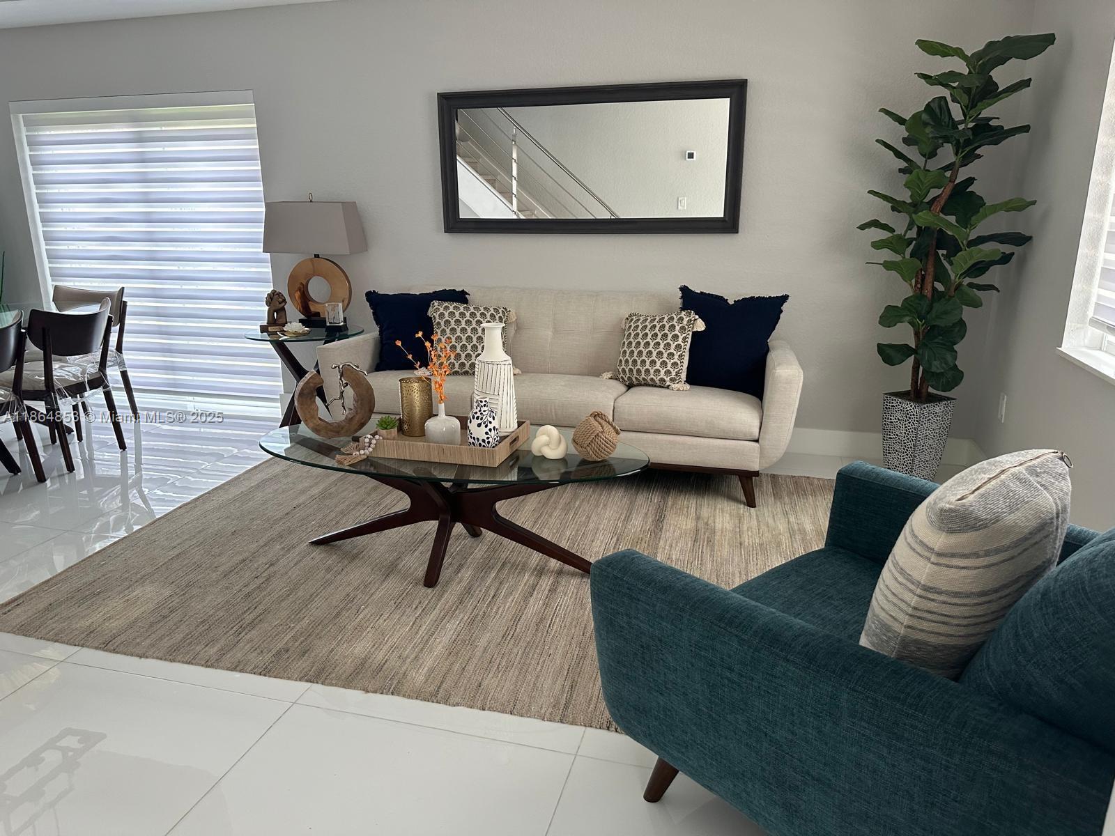 FOUR LAKES SEC 7 - Residential