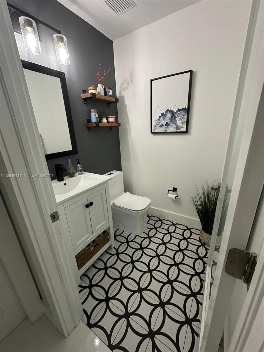 FOUR LAKES SEC 7 - Residential