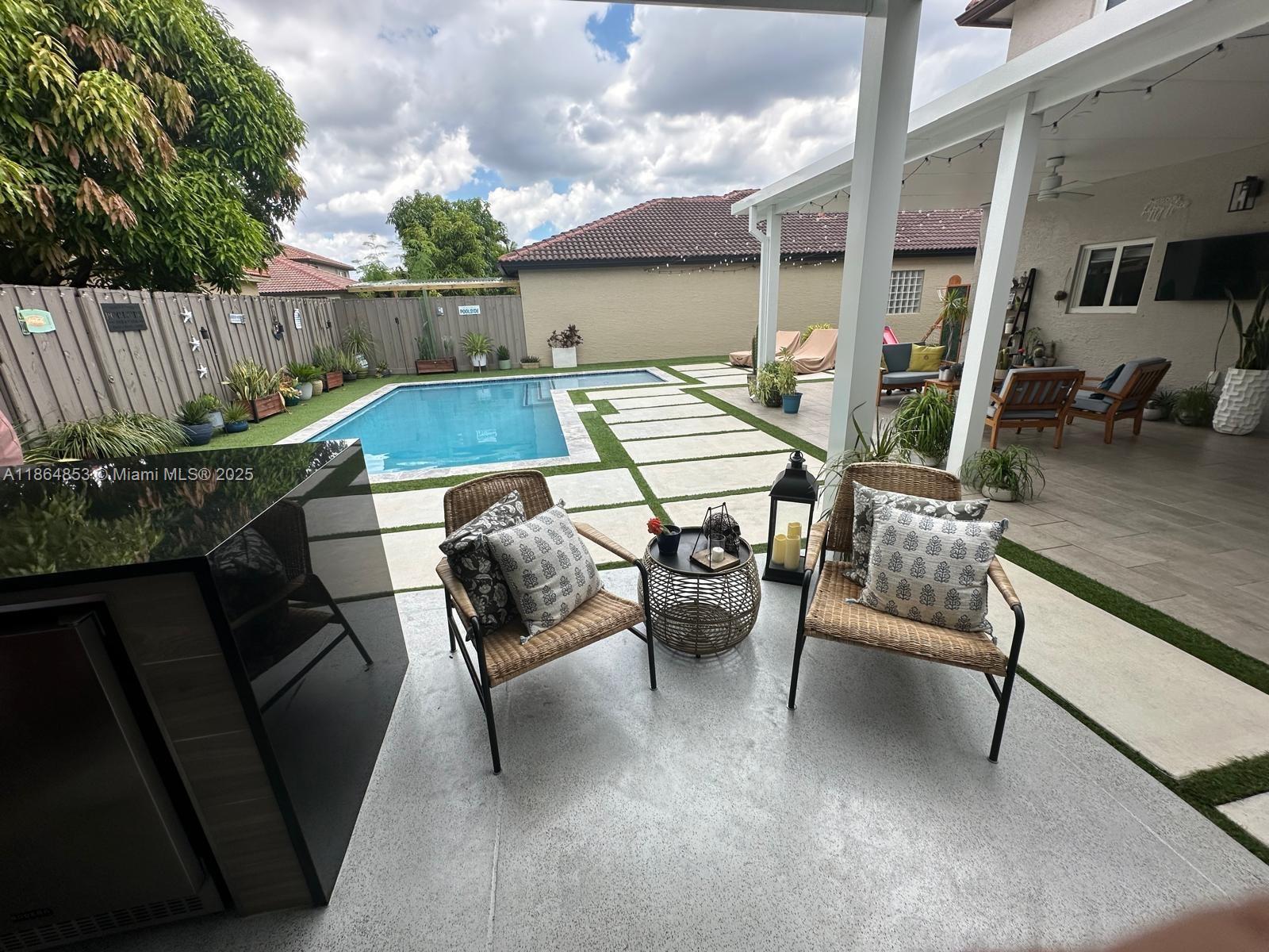 FOUR LAKES SEC 7 - Residential