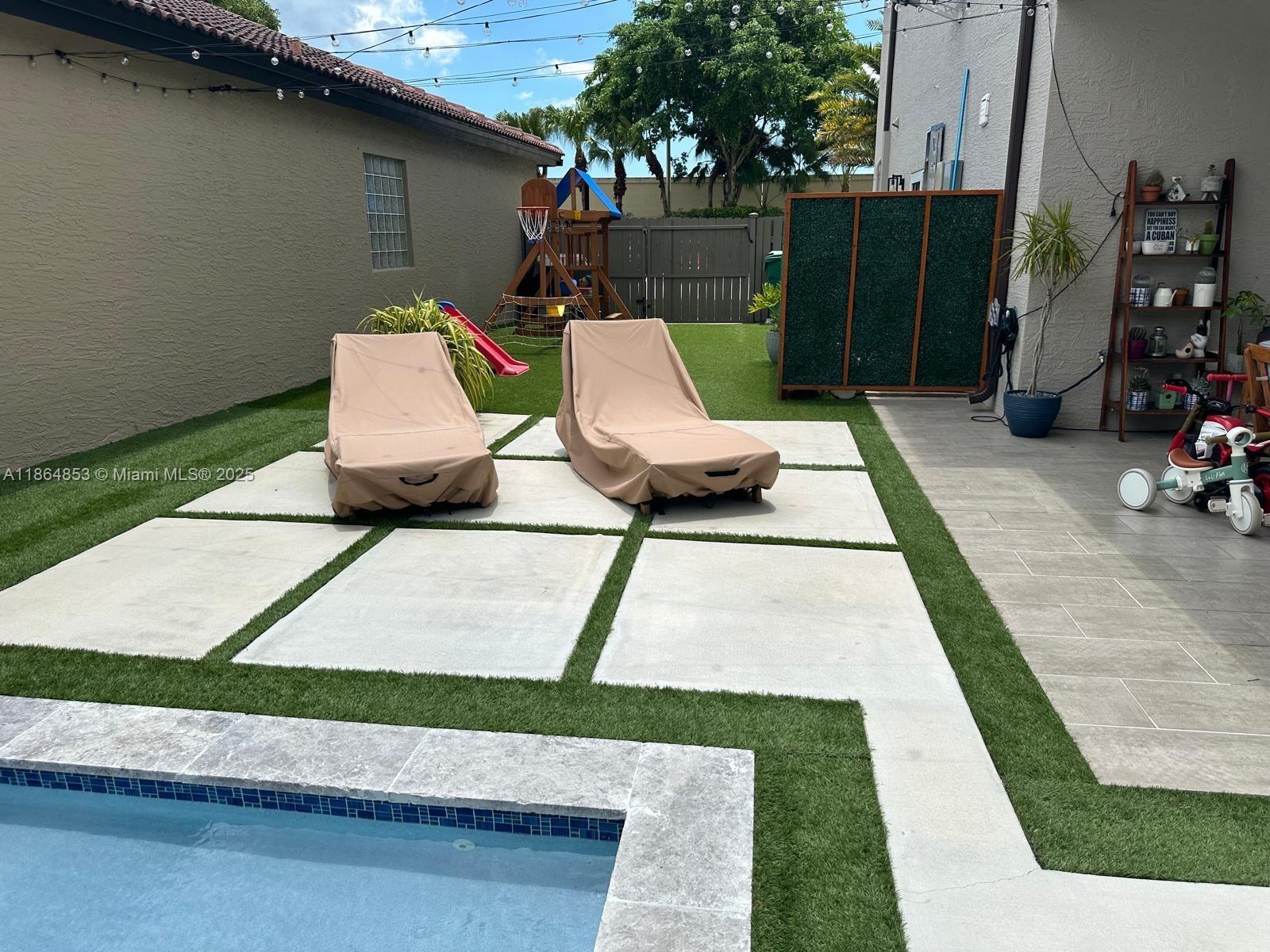 FOUR LAKES SEC 7 - Residential