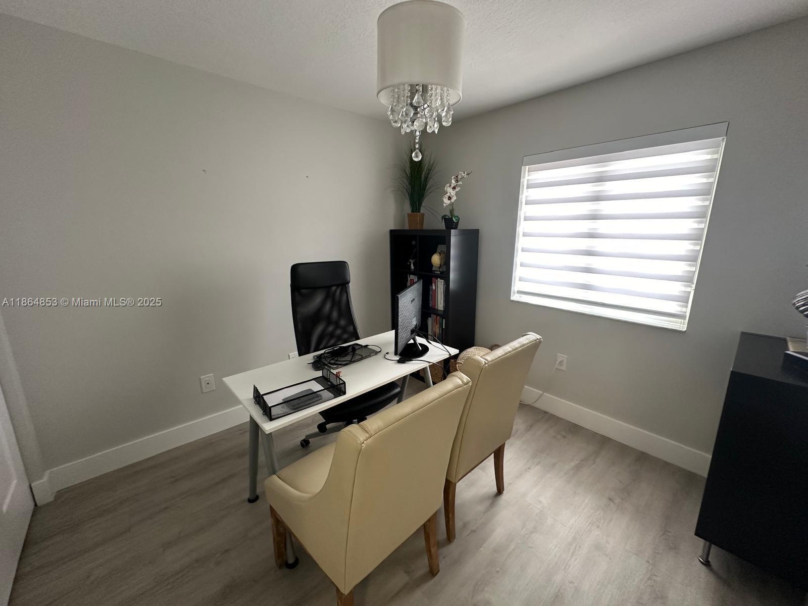 FOUR LAKES SEC 7 - Residential