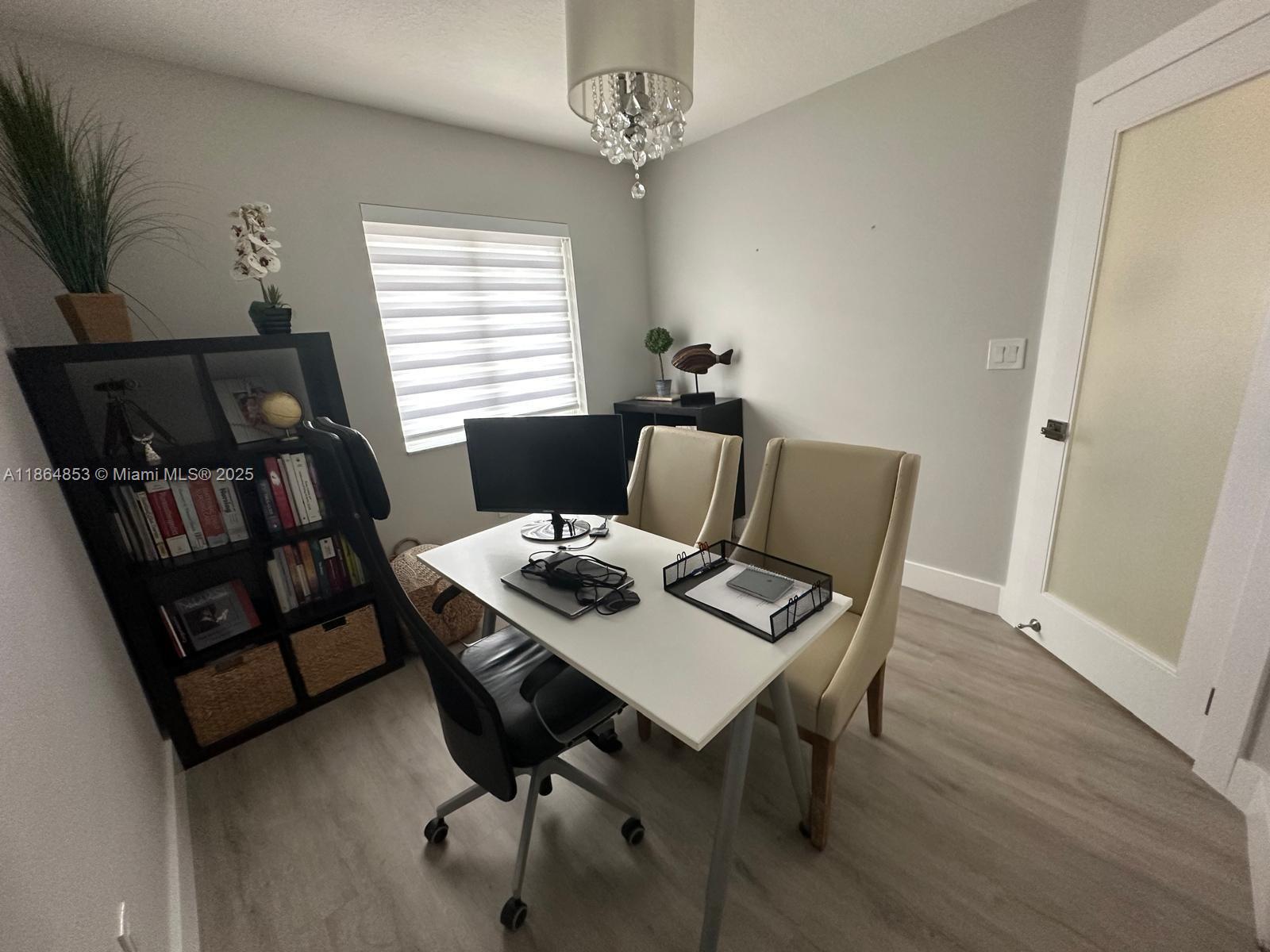 FOUR LAKES SEC 7 - Residential