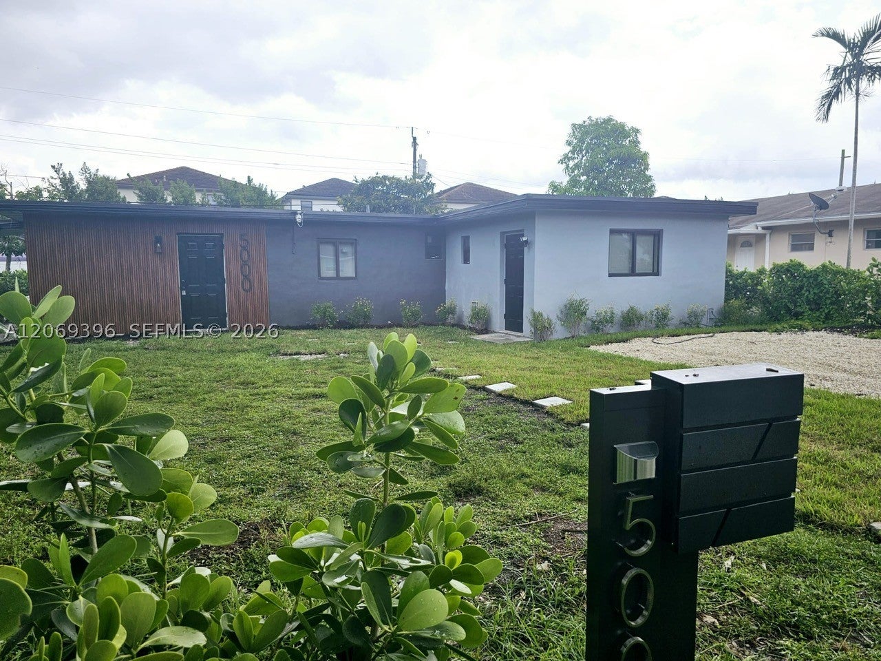 5000 SW 26th Ave, Dania Beach FL 33312