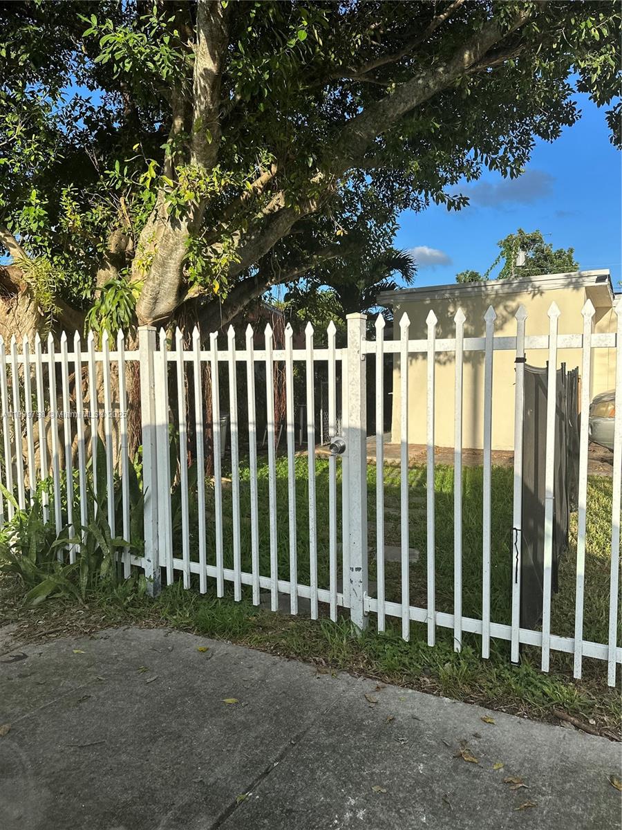 NORTH RIDGE - Residential Lease