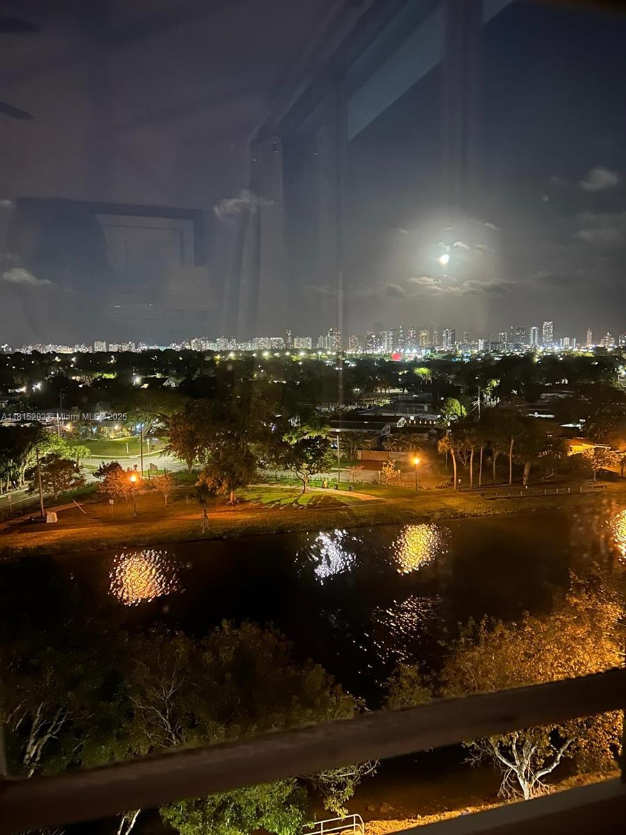 ANDOR PLAZA CONDO - Residential