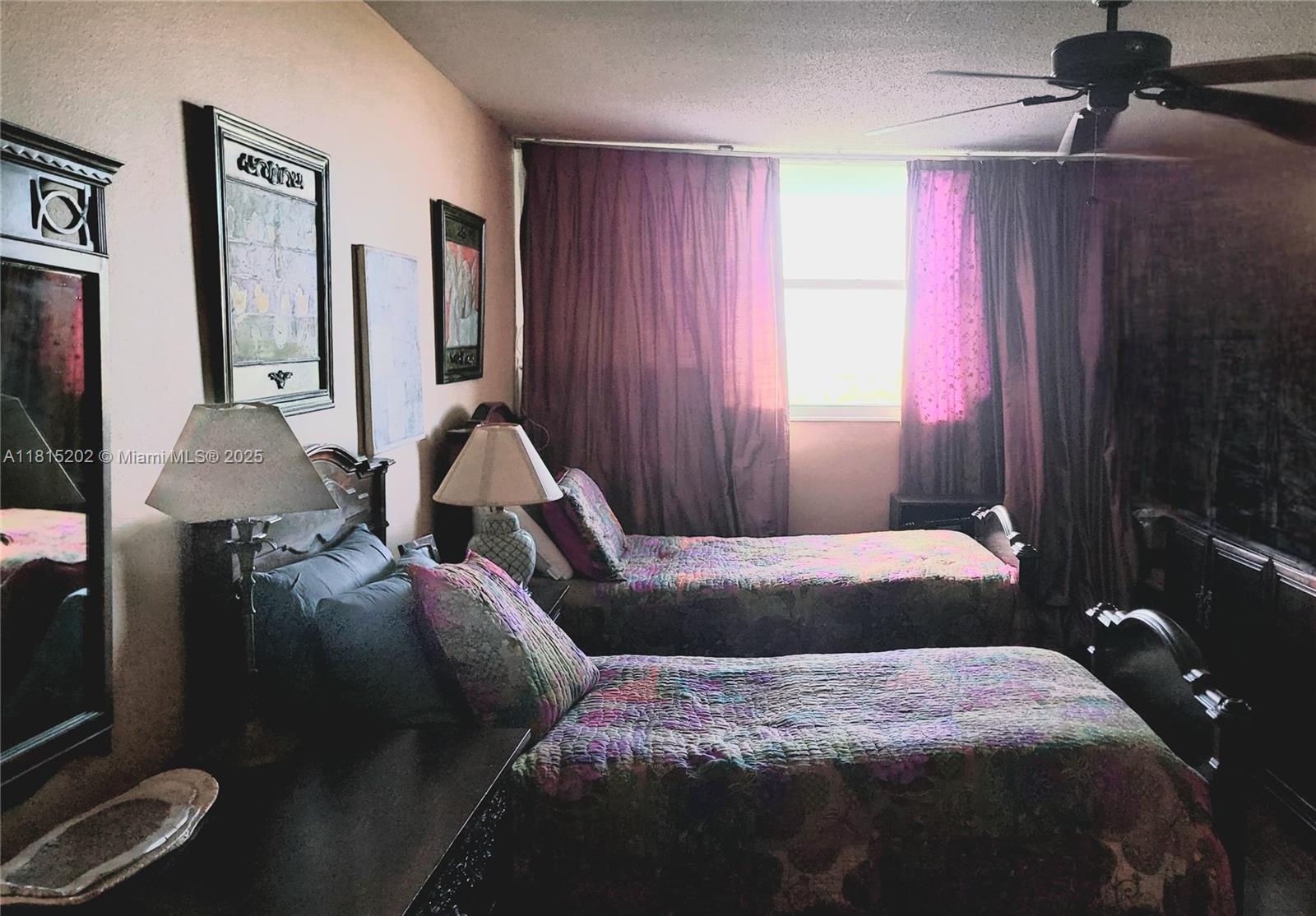 ANDOR PLAZA CONDO - Residential