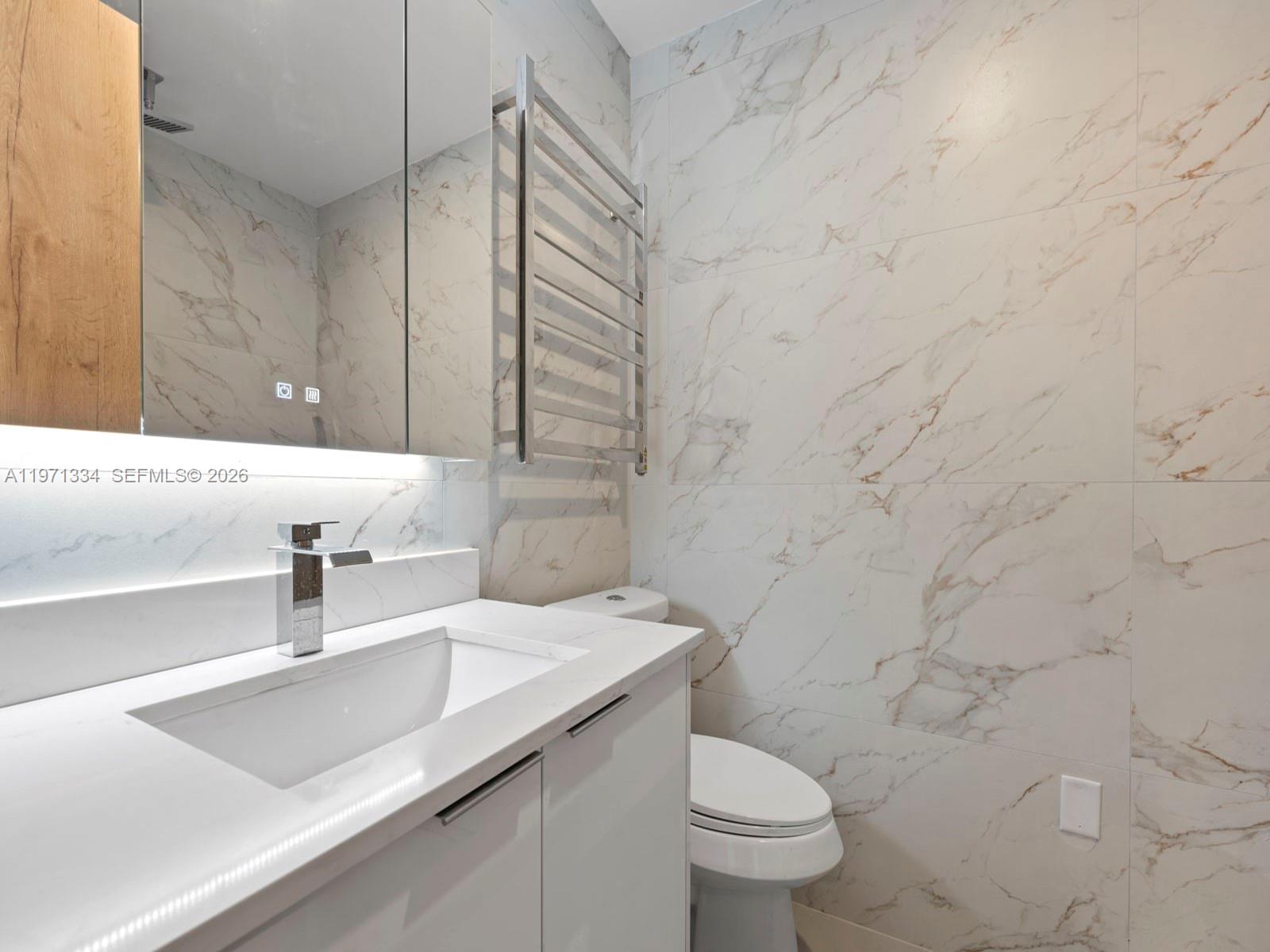 CORAL SPRINGS COUNTRY CLU - Residential