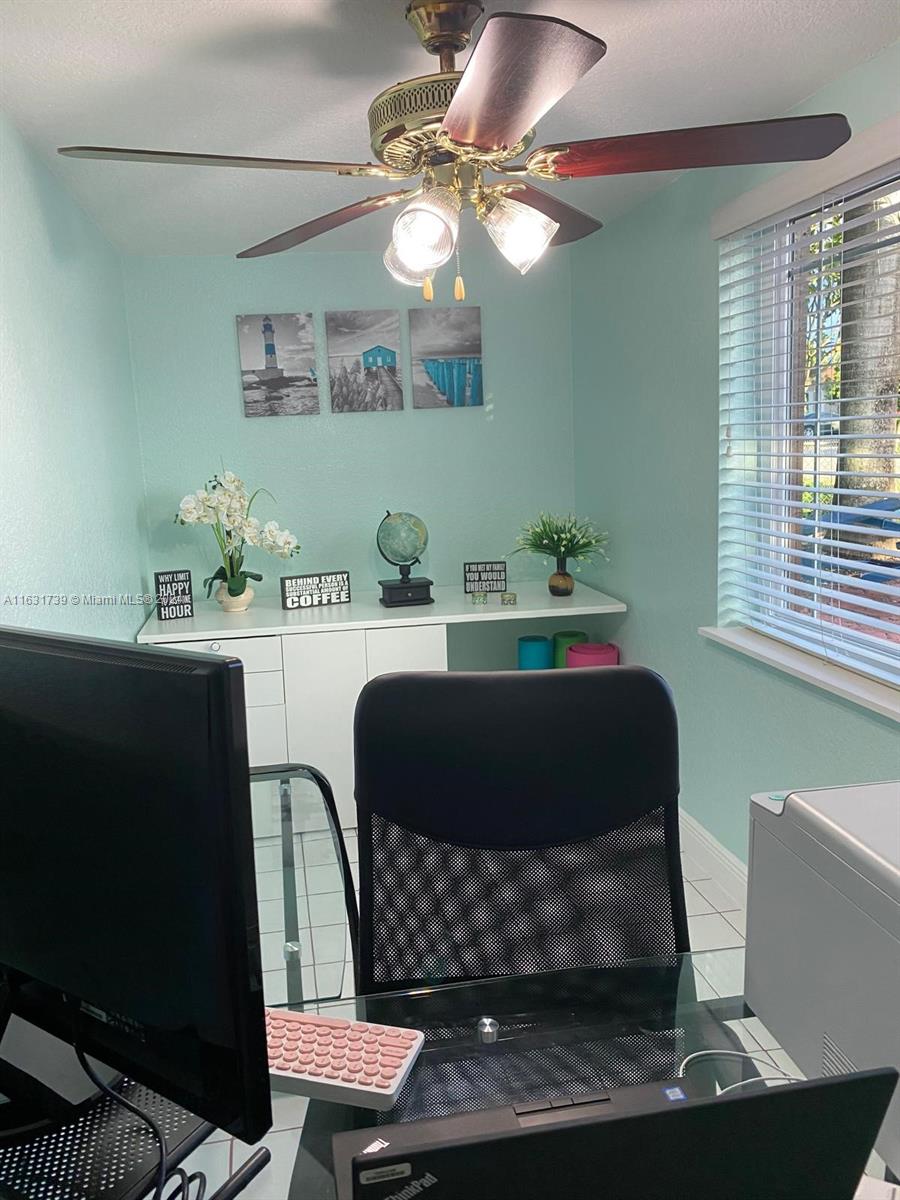 ESSEX VILLAGE - Residential Lease