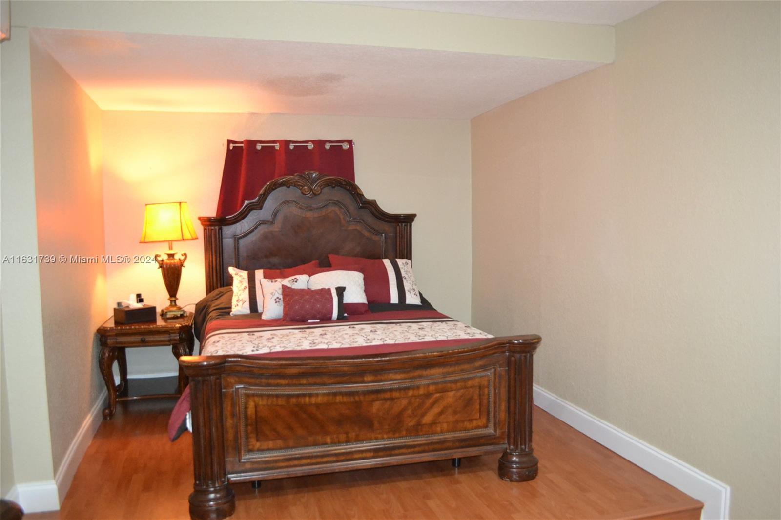 ESSEX VILLAGE - Residential Lease