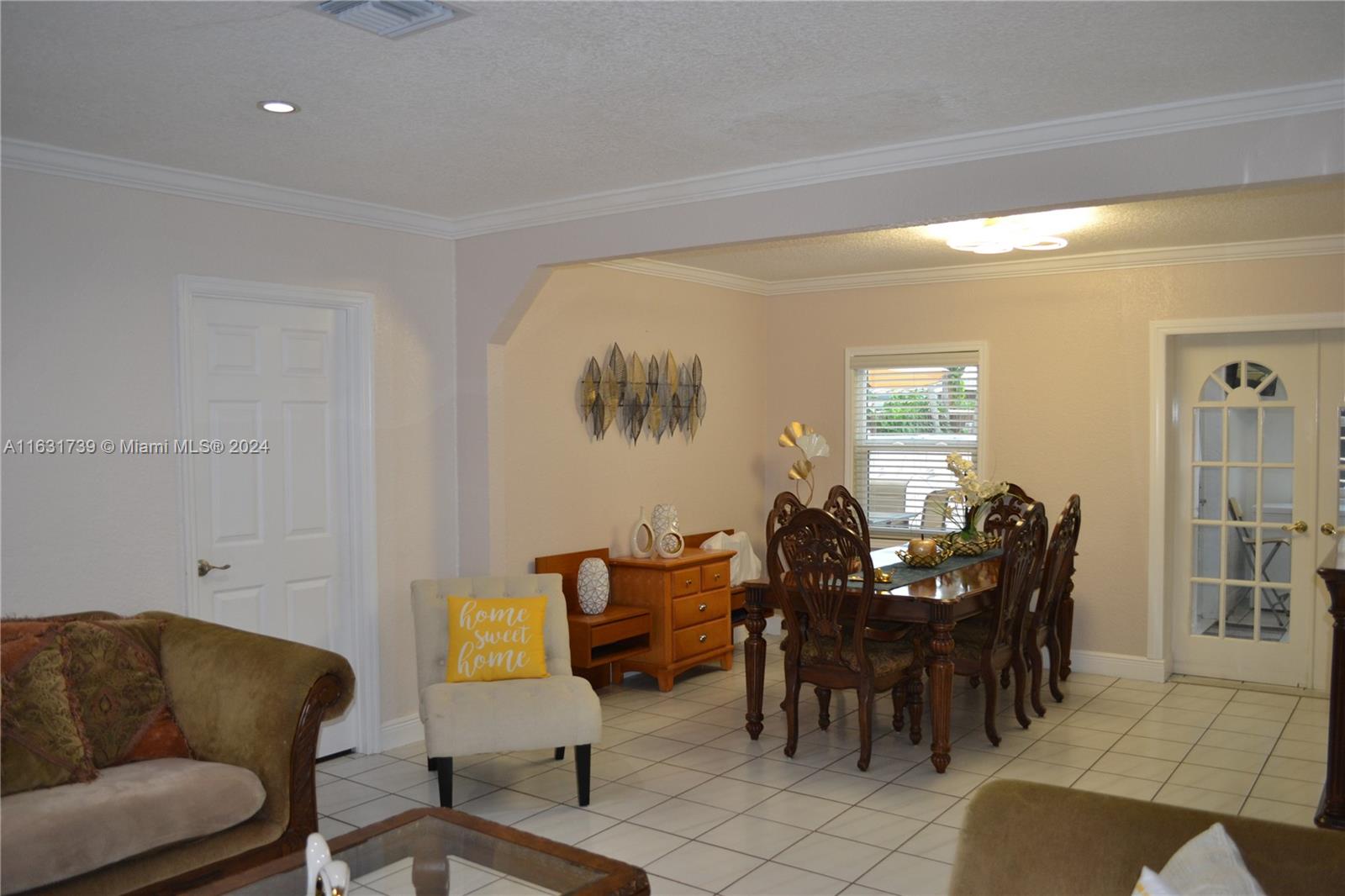 ESSEX VILLAGE - Residential Lease