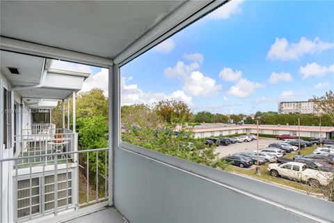 Tiny photo for 1400 N Tallwood Ave #306, Hollywood, FL 33021 (MLS # A11976909)