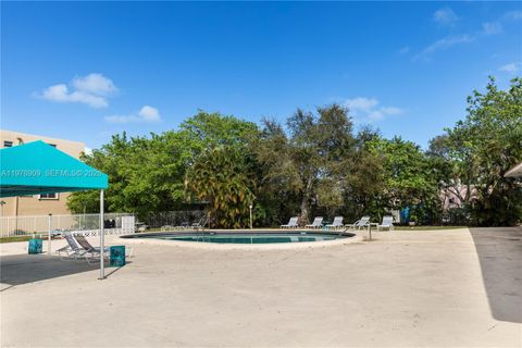 Tiny photo for 1400 N Tallwood Ave #306, Hollywood, FL 33021 (MLS # A11976909)
