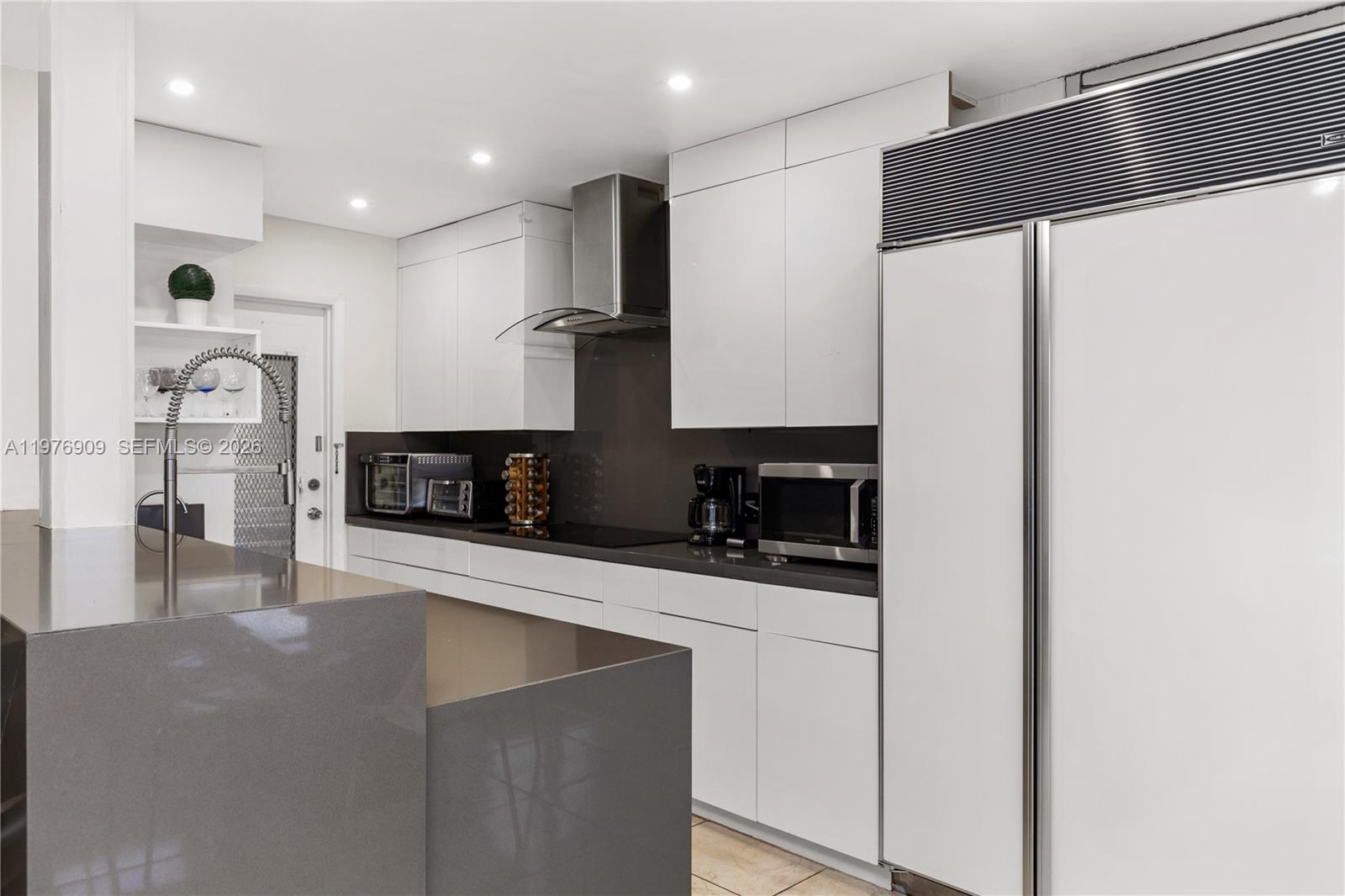 TALLWOOD EAST CONDO - Residential