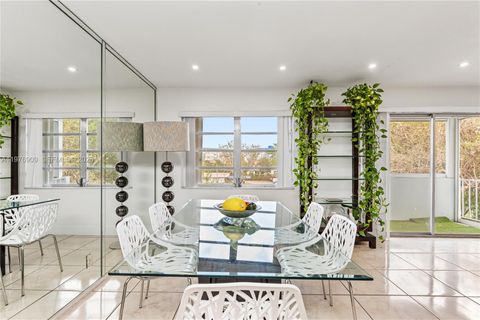 Tiny photo for 1400 N Tallwood Ave #306, Hollywood, FL 33021 (MLS # A11976909)