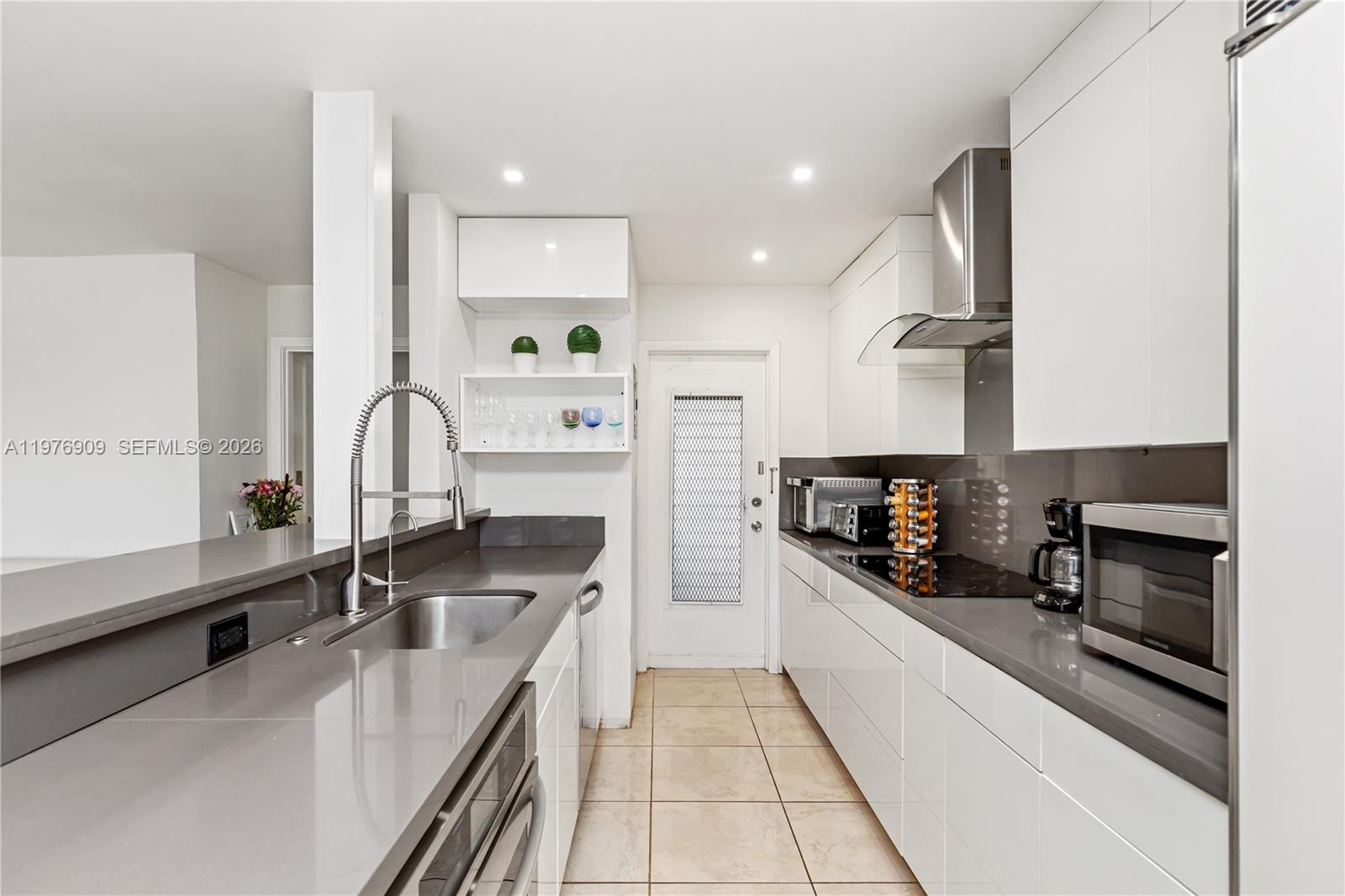 TALLWOOD EAST CONDO - Residential