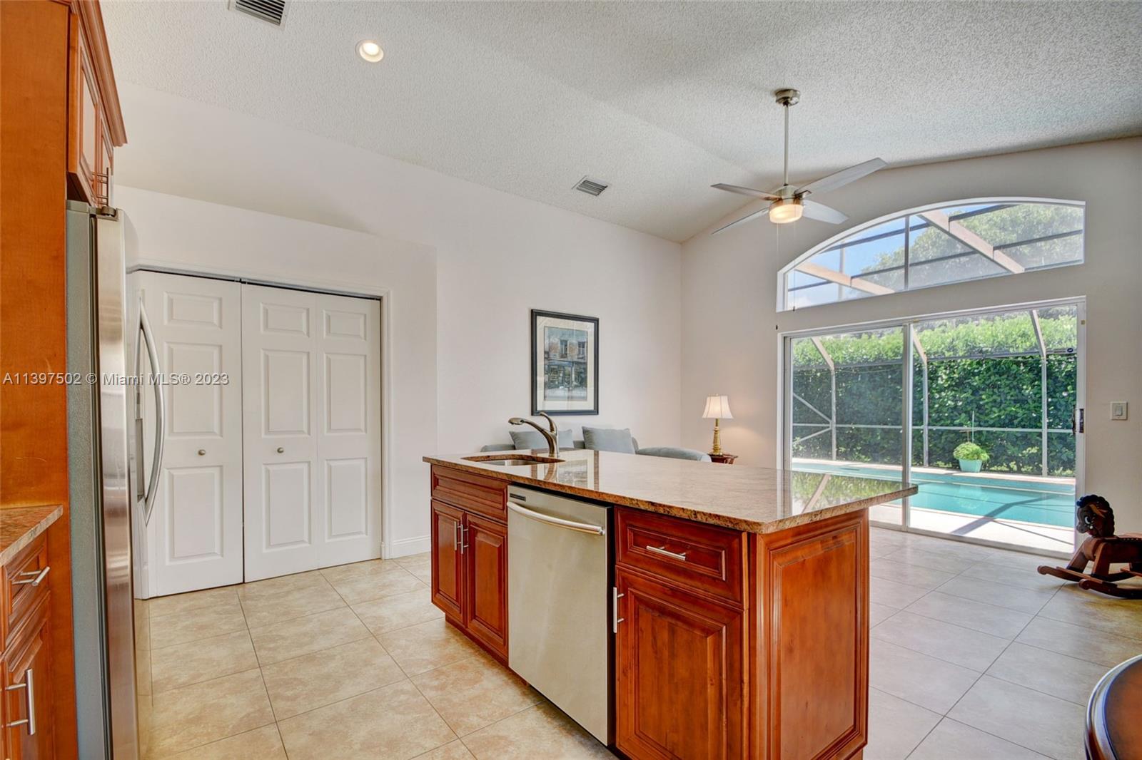 WINSTON TRAILS PAR 16 - Residential