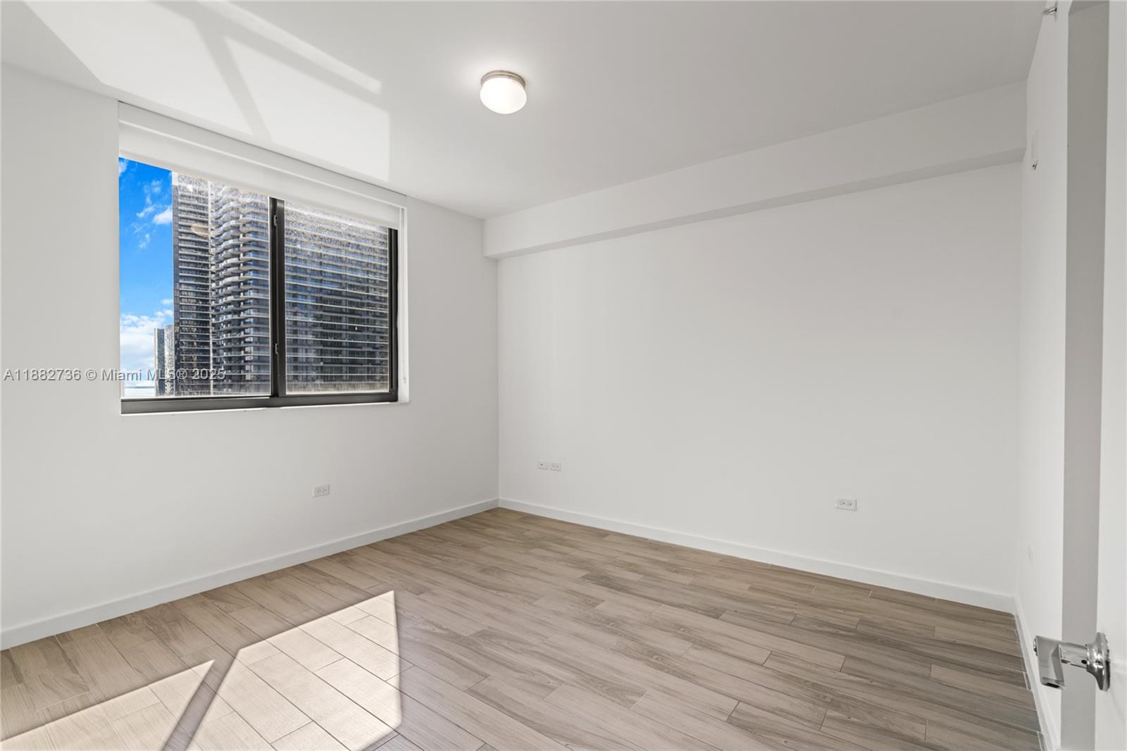 NINE AT MARY BRICKELL VIL - Residential