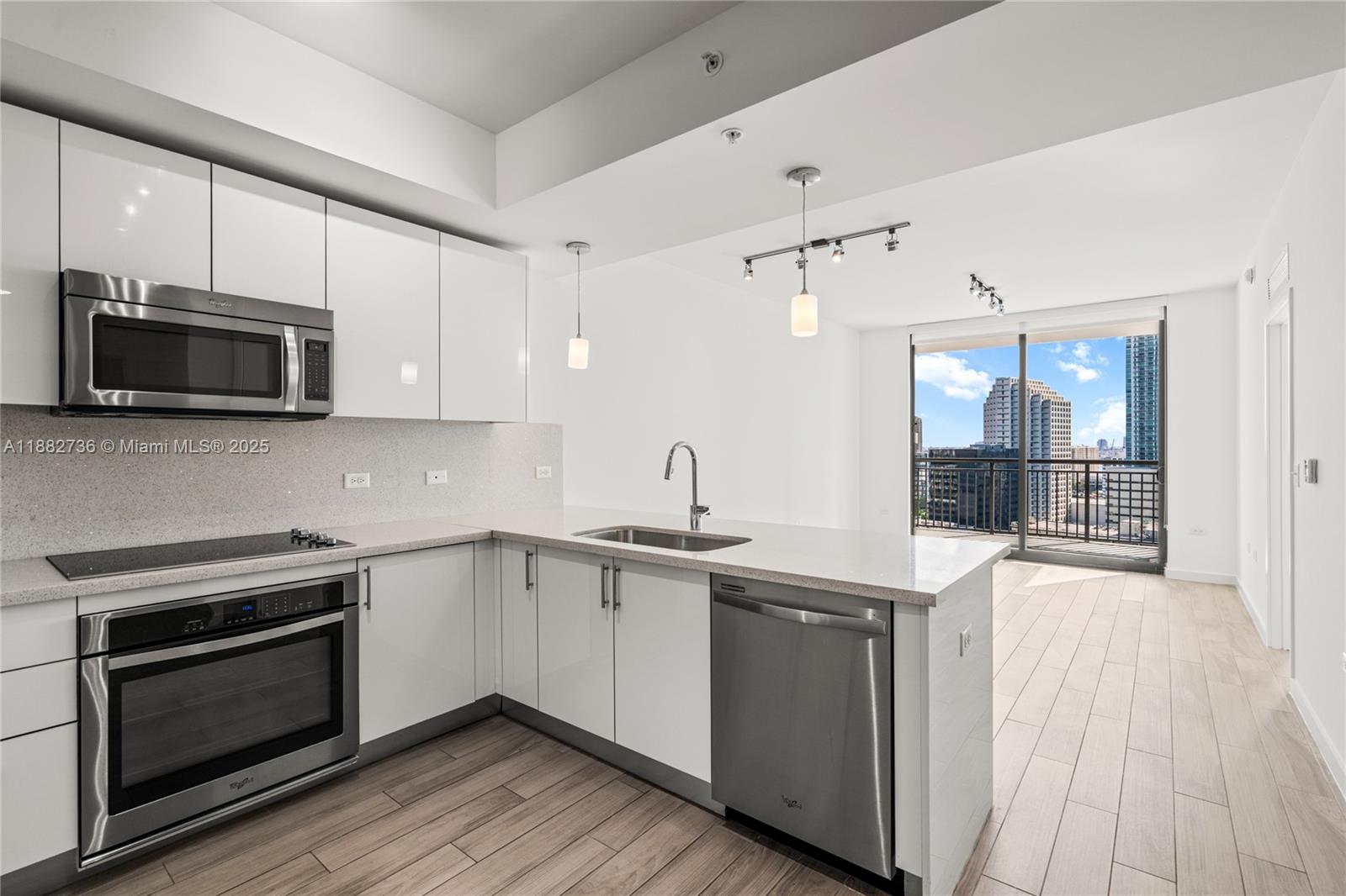 999 SW 1st Ave 2208