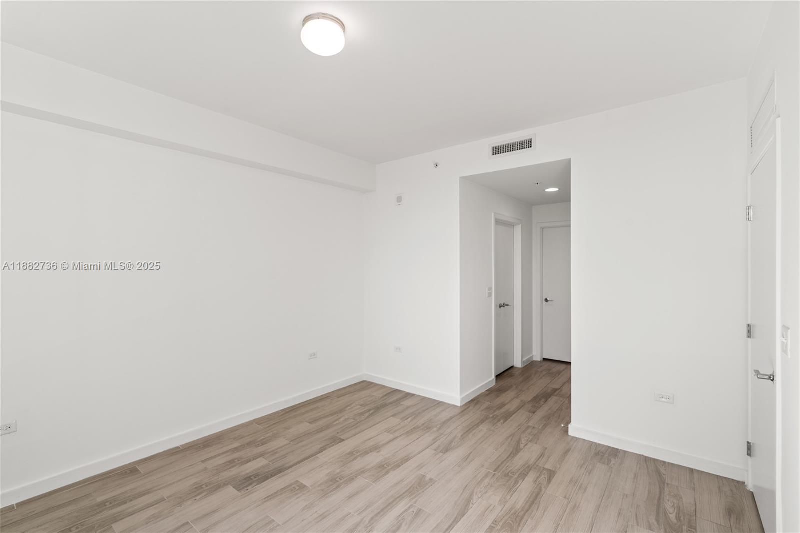 NINE AT MARY BRICKELL VIL - Residential