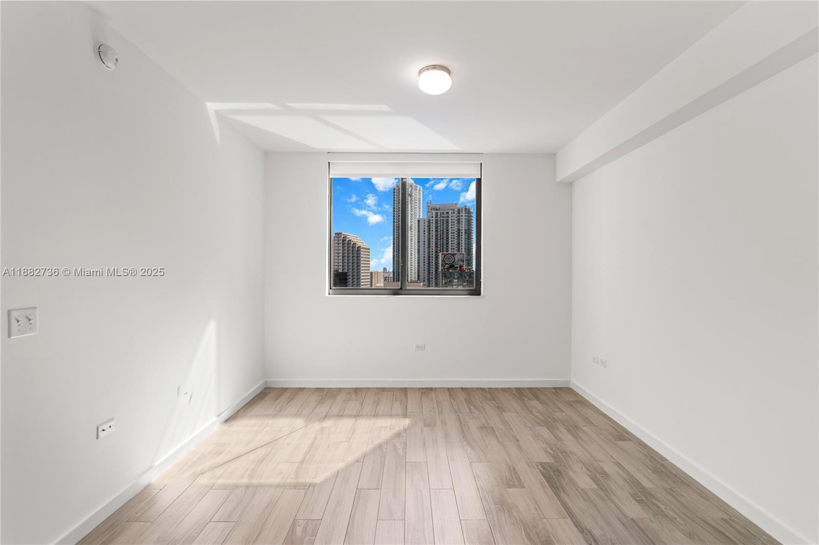 NINE AT MARY BRICKELL VIL - Residential