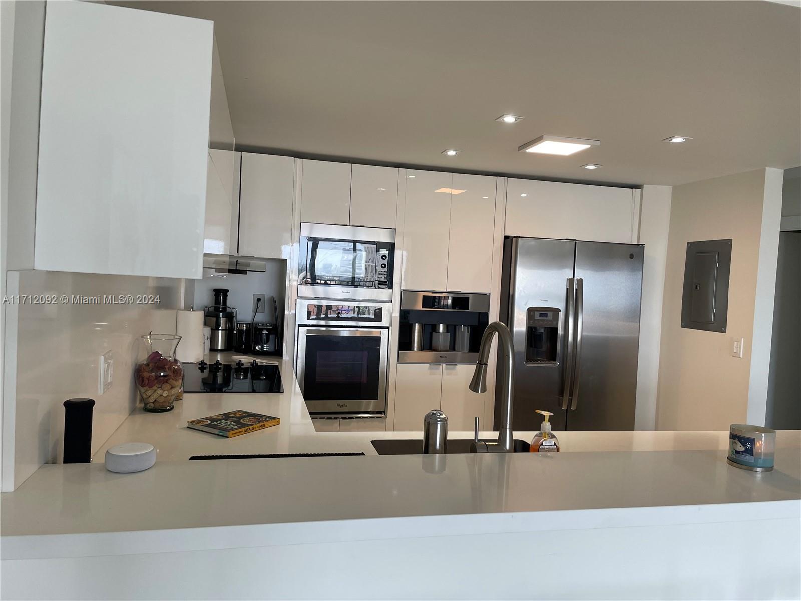 COMMODORE PLAZA CONDO - Residential Lease