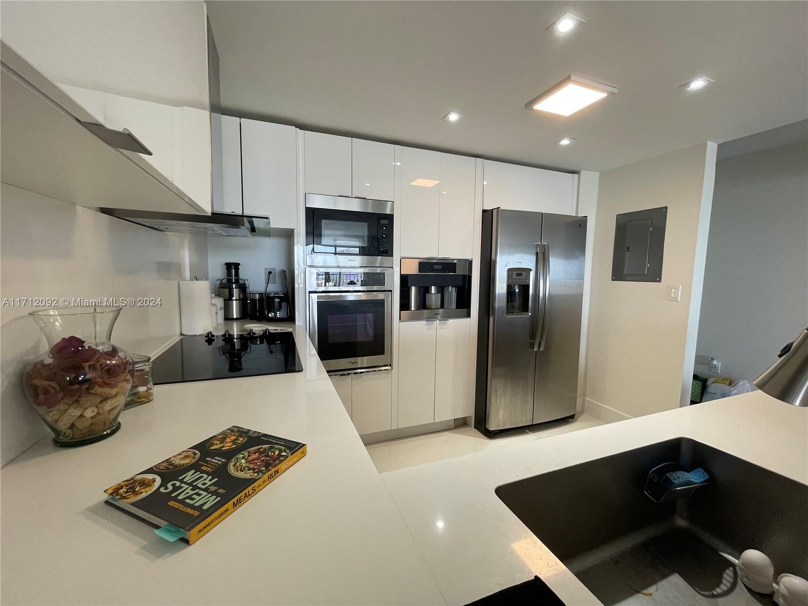 COMMODORE PLAZA CONDO - Residential Lease