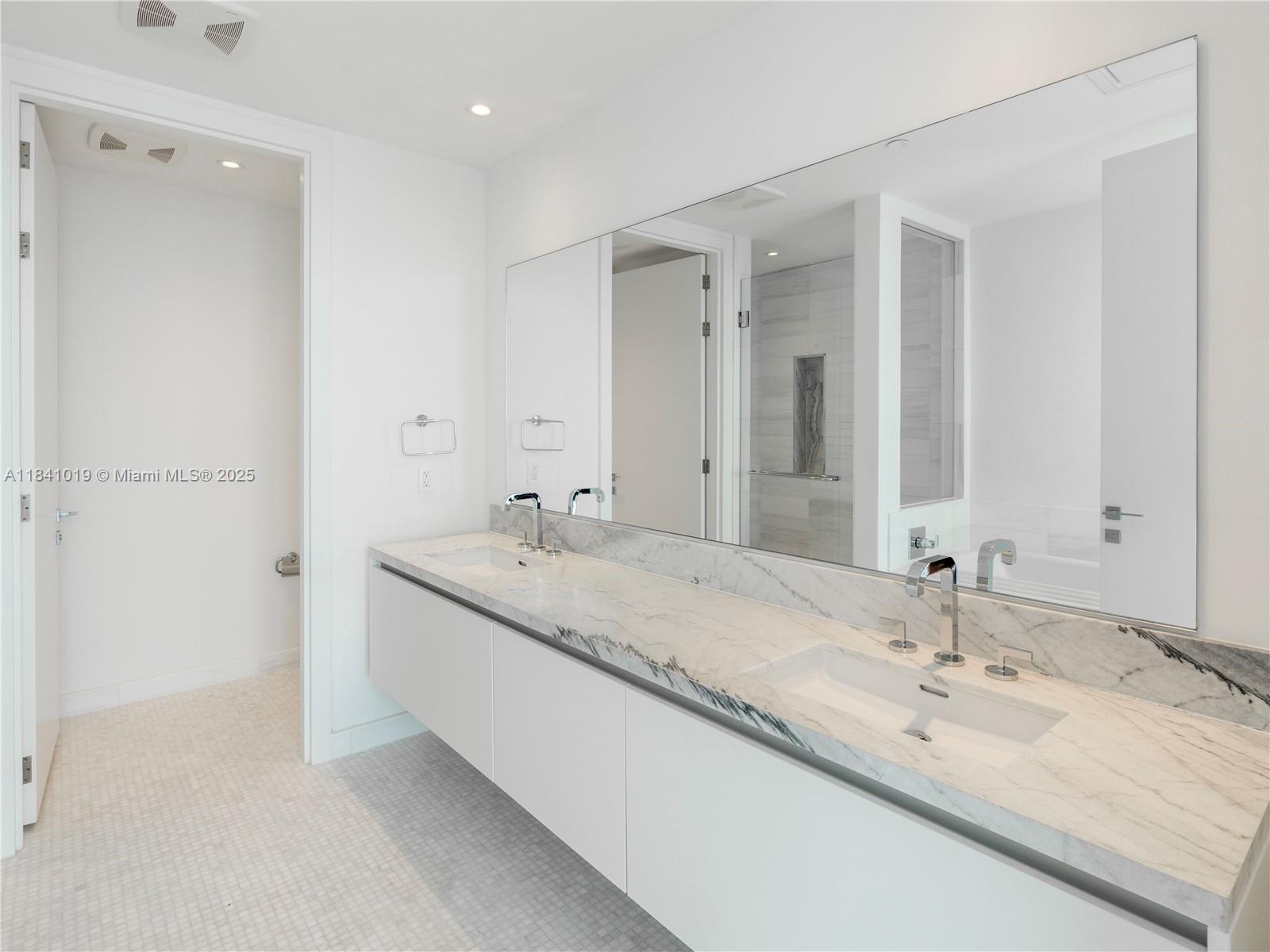 Missoni Baia - Residential