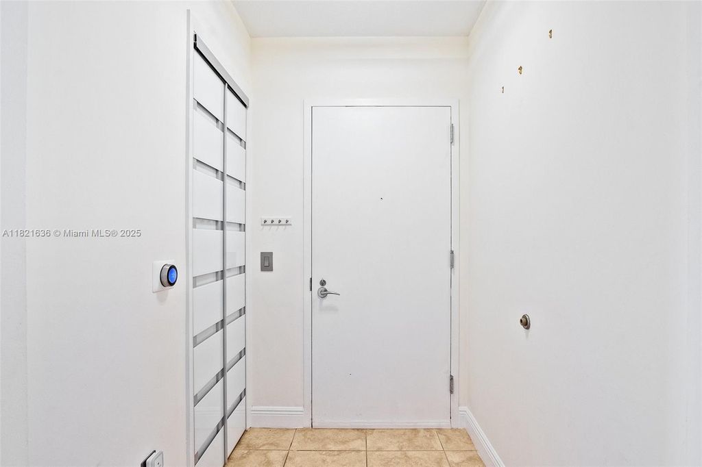 Photo of 2681 N Flamingo Rd #608S, Sunrise, FL 33323 (MLS # A11821636)