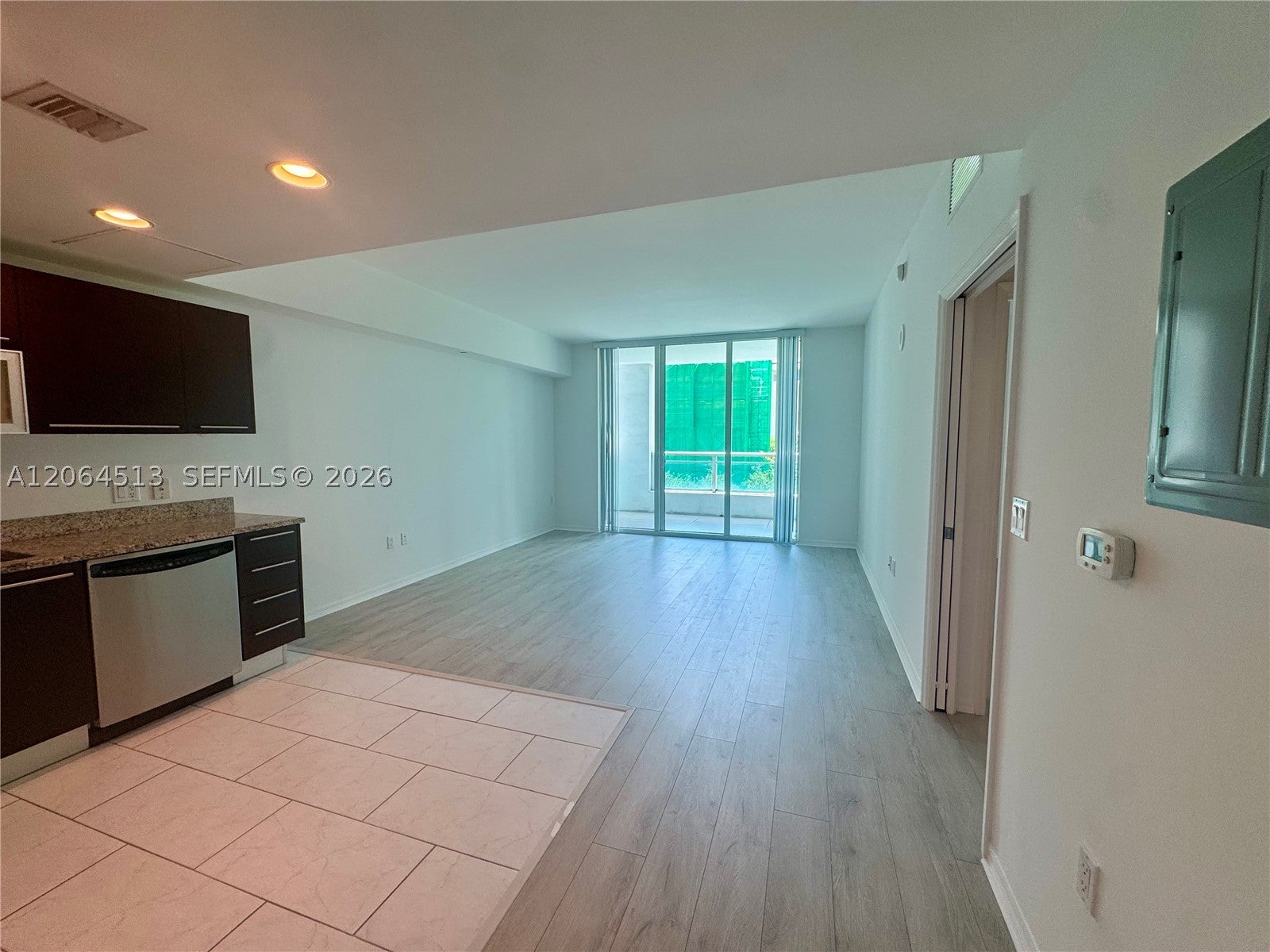 951 Brickell Ave 409