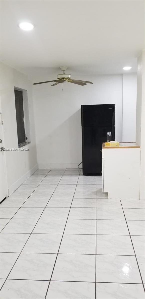 CASA GRANADA CONDO - Residential Lease