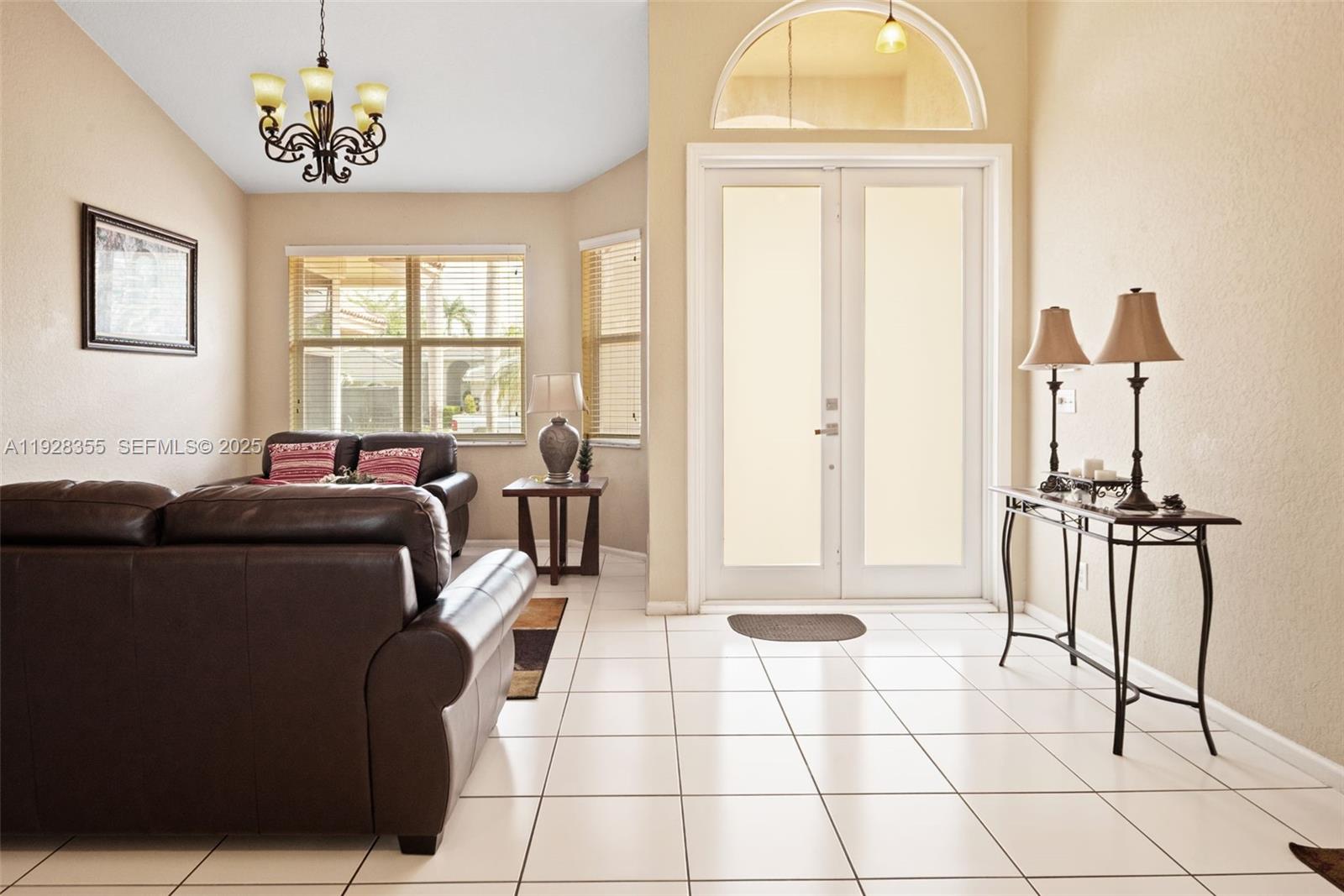 View photos, virtual tours, details... 600 E Cypress Pointe Dr E