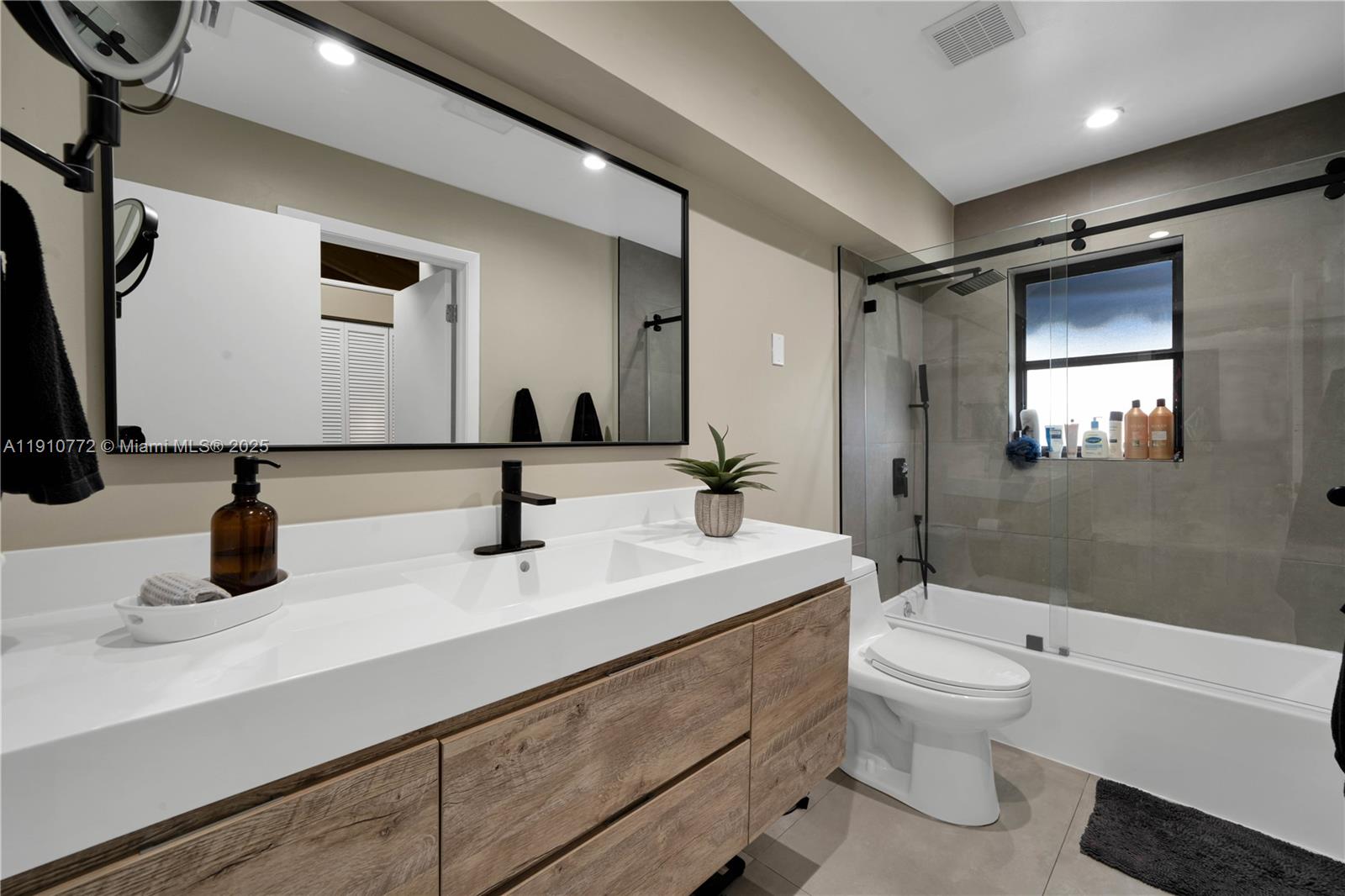 BEL-AIRE SEC 1 - Residential Lease